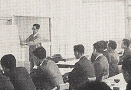 Scene of a technical lecture in around 1965